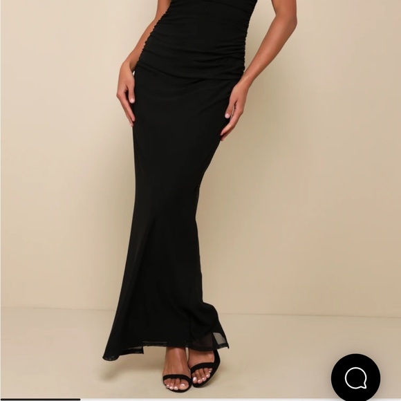 Lulu's Classic Black Strapless Dress - Picture 5 of 6